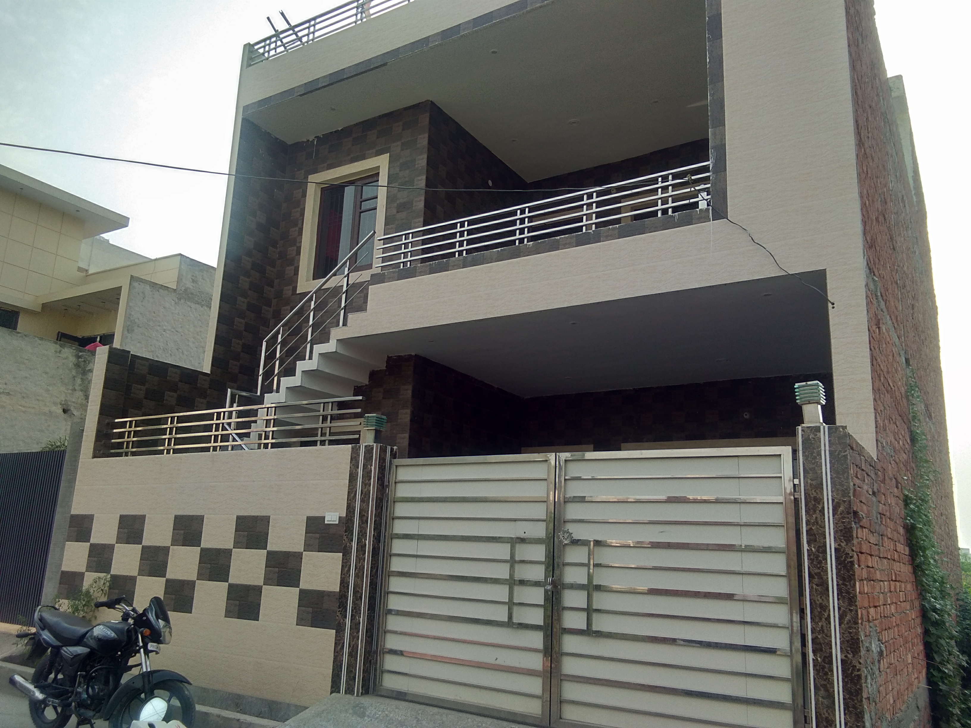 Residential Independent House/Villa is avalible for Sale at Amritsar